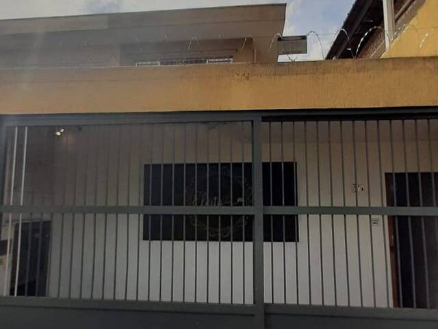 Sobrado para Venda em Osasco - 2