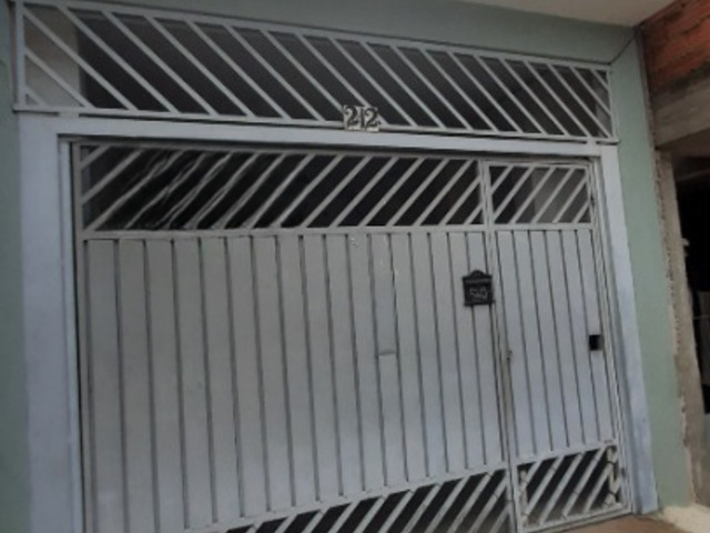 #483 - Casa Térrea para Venda em Osasco - SP