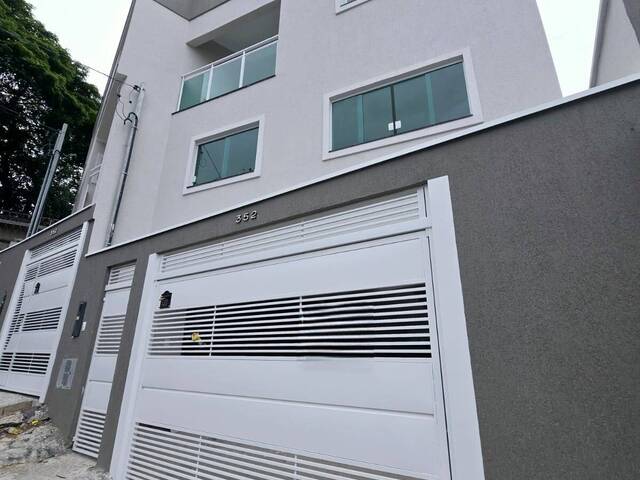 Sobrado para Venda em Osasco - 2