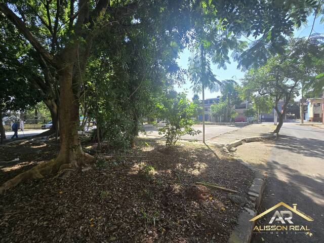 #747 - Terreno para Venda em Carapicuíba - SP