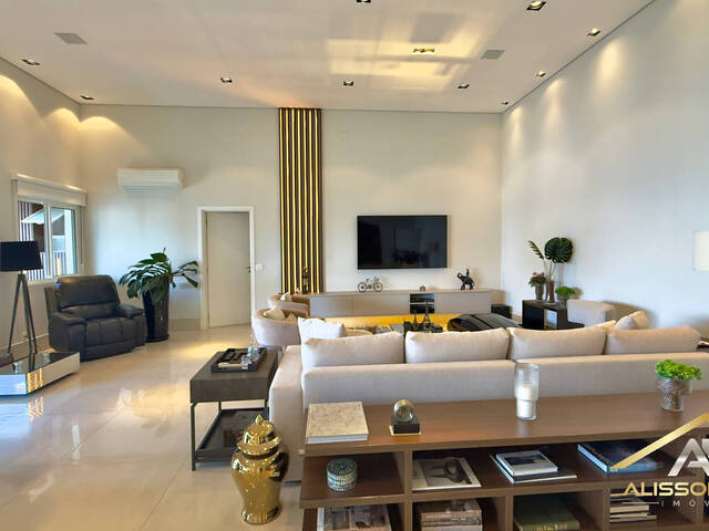 #744 - Apartamento para Venda em Santana de Parnaíba - SP