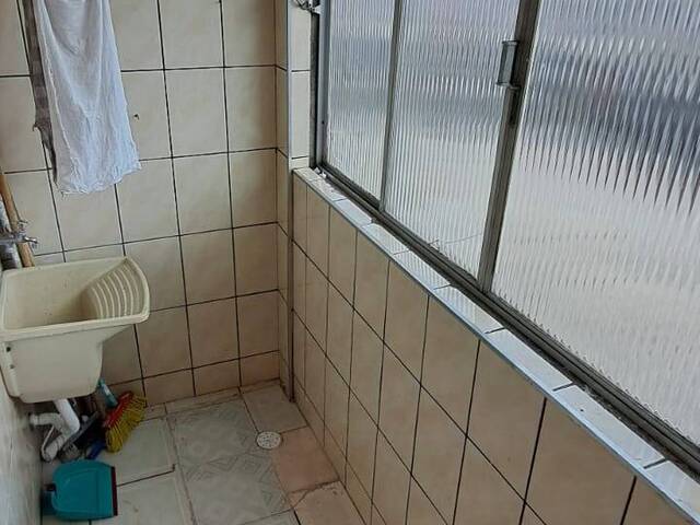 Apartamento para Venda em Carapicuíba - 4