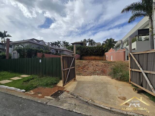 #870 - Terreno em condomínio para Venda em Santana de Parnaíba - SP