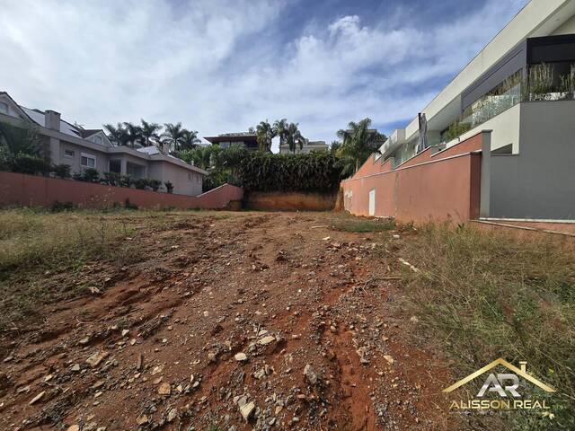 #870 - Terreno em condomínio para Venda em Santana de Parnaíba - SP