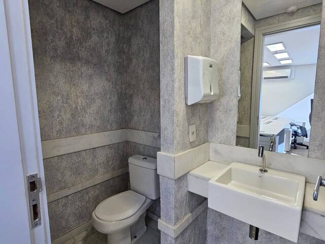 #896 - Sala para Locação em Barueri - SP