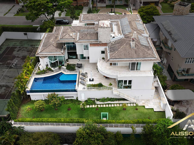 #934 - Casa em condomínio para Venda em Santana de Parnaíba - SP