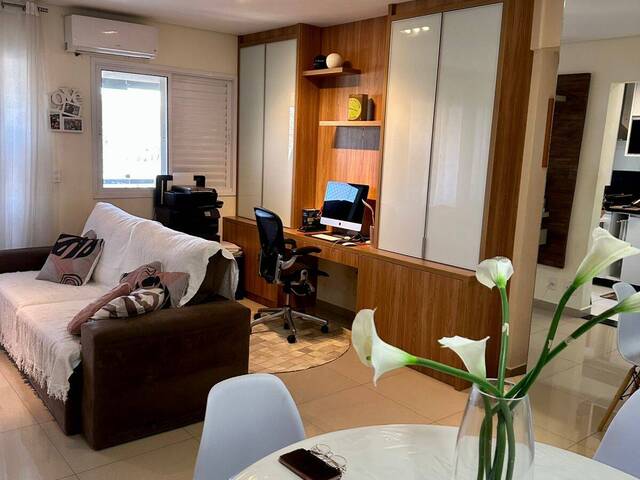 #940 - Apartamento para Venda em Barueri - SP
