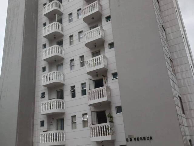#948 - Apartamento para Venda em Osasco - SP