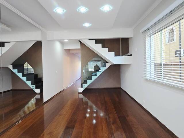 #957 - Sobrado para Venda em Osasco - SP