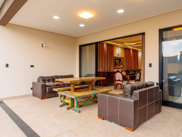 Casa Térrea para Venda em Osasco - 3