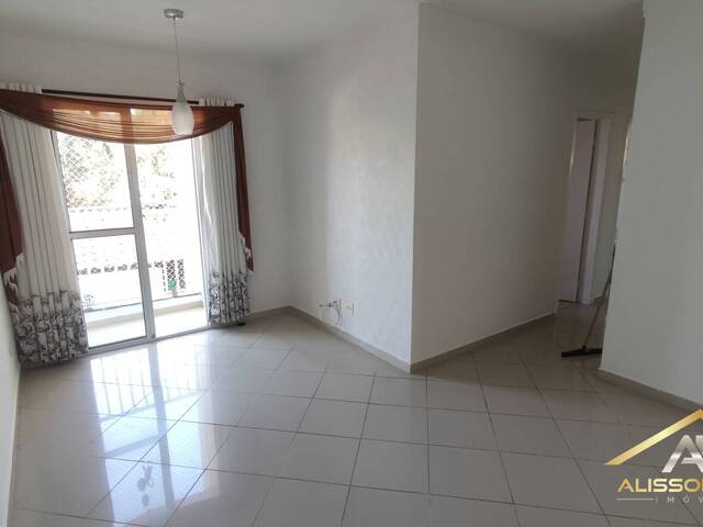 #988 - Apartamento para Venda em Cotia - SP