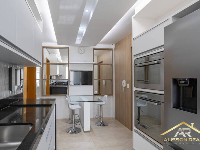 Apartamento para Venda em Santana de Parnaíba - 4