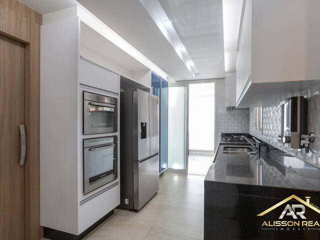 Apartamento para Venda em Santana de Parnaíba - 5