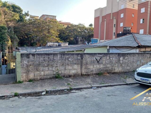 #1017 - Casa para Renda para Venda em Osasco - SP