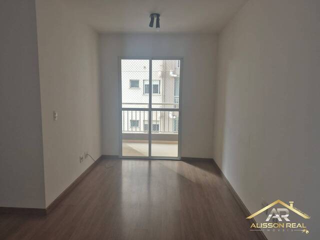Apartamento para Venda em Carapicuíba - 4