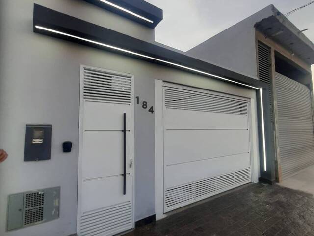 #1056 - Sobrado para Venda em Barueri - SP