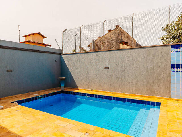 Casa Térrea para Venda em Osasco - 4