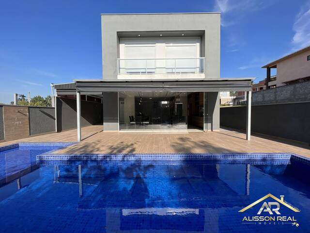 #1115 - Casa em condomínio para Venda em Santana de Parnaíba - SP