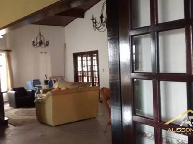 #1141 - Casa em condomínio para Venda em Mairinque - SP