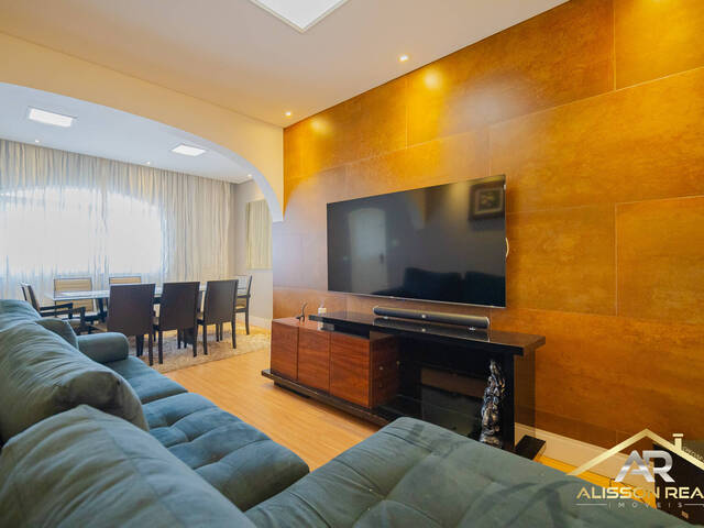 Sobrado para Venda em Osasco - 2