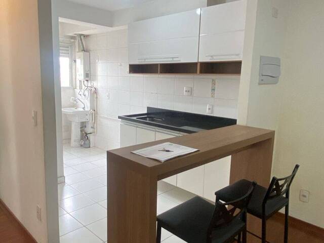 Apartamento para Venda em Carapicuíba - 4