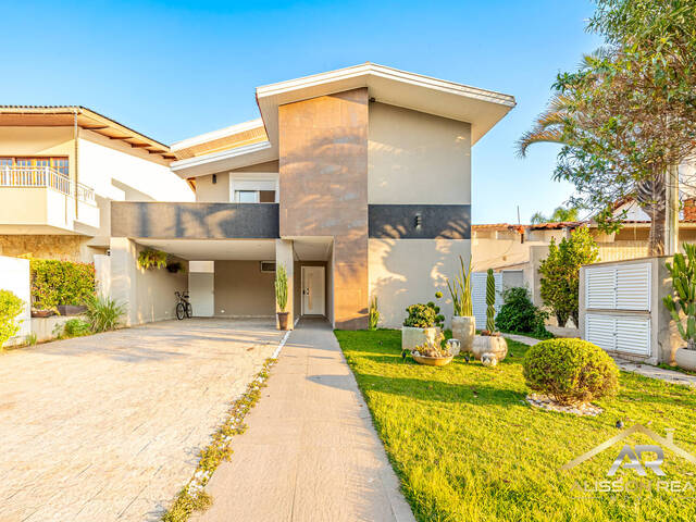 #1168 - Casa em condomínio para Venda em Santana de Parnaíba - SP