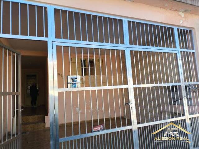 #285 - Casa Térrea para Venda em Osasco - SP