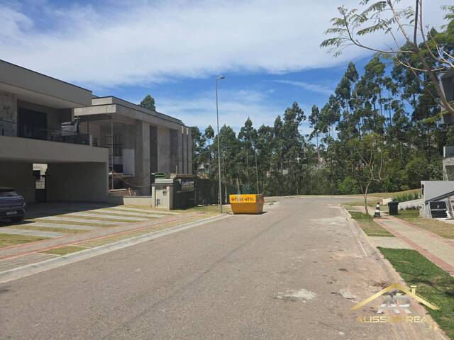 #1177 - Terreno em condomínio para Venda em Santana de Parnaíba - SP