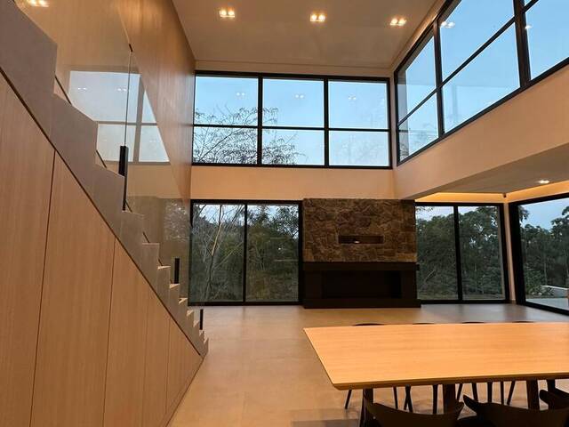 #587 - Casa em condomínio para Venda em Mairinque - SP