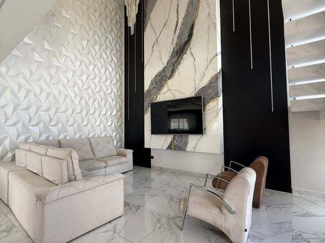 #1213 - Casa em condomínio para Venda em Vargem Grande Paulista - SP