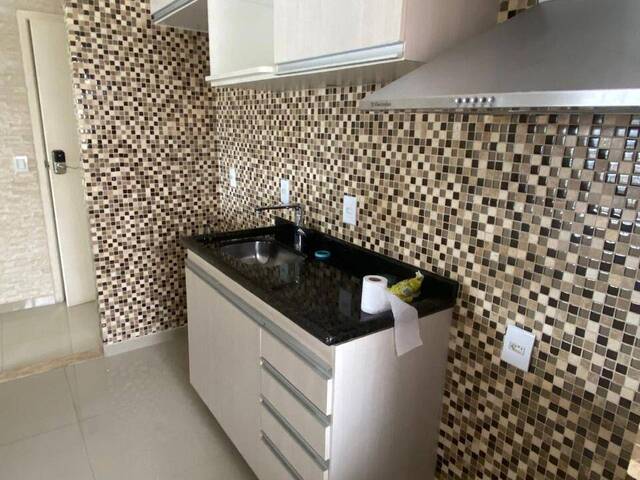 Apartamento para Venda em Carapicuíba - 4