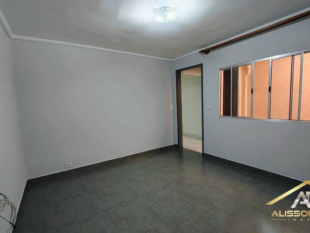 Sobrado para Locação em Osasco - 2