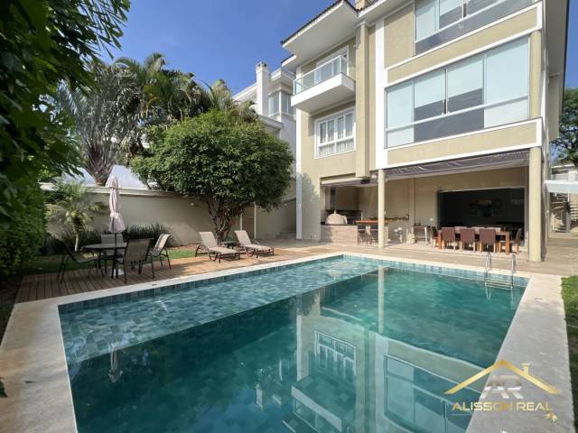 #1312 - Casa em condomínio para Venda em Santana de Parnaíba - SP