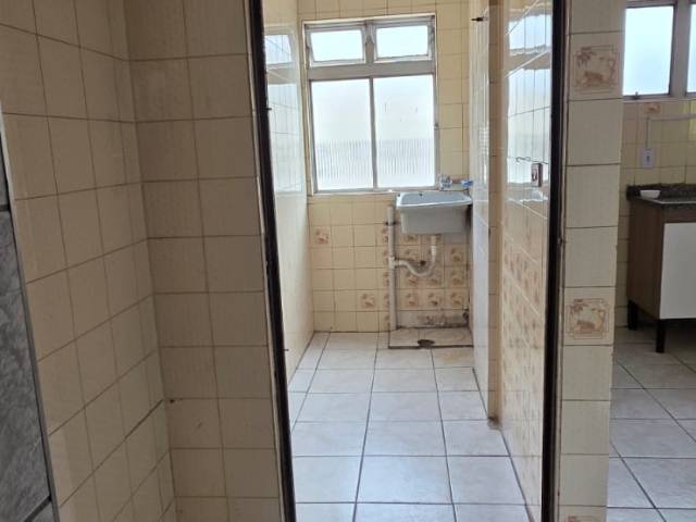 Apartamento para Venda em Carapicuíba - 5