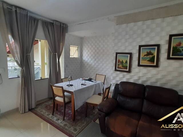 Assobradada para Venda em Osasco - 2