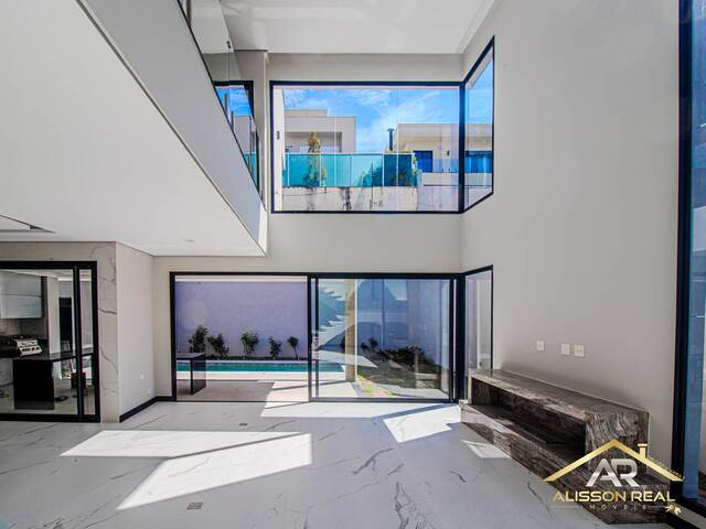 Casa em condomínio para Venda em Santana de Parnaíba - 2