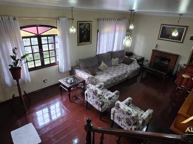 Sobrado para Venda em Osasco - 2