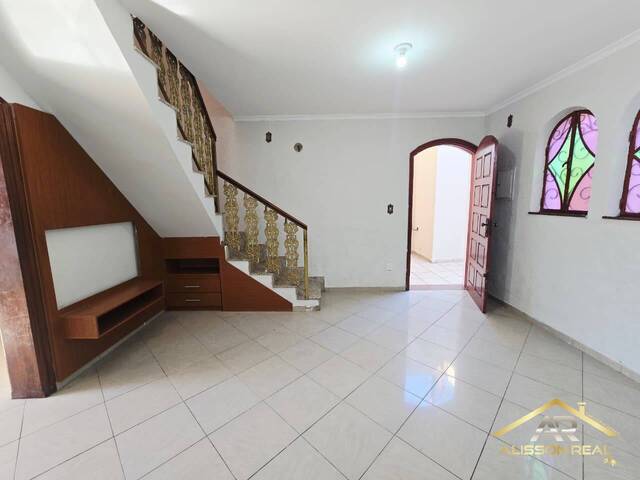 Sobrado para Venda em Osasco - 2