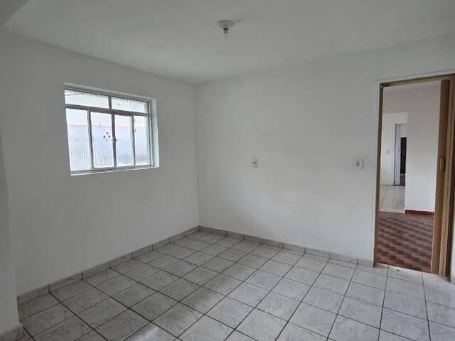 #884 - Casa para Renda para Venda em Osasco - SP