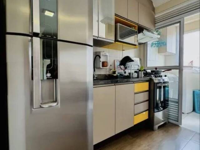 Apartamento para Venda em Carapicuíba - 4