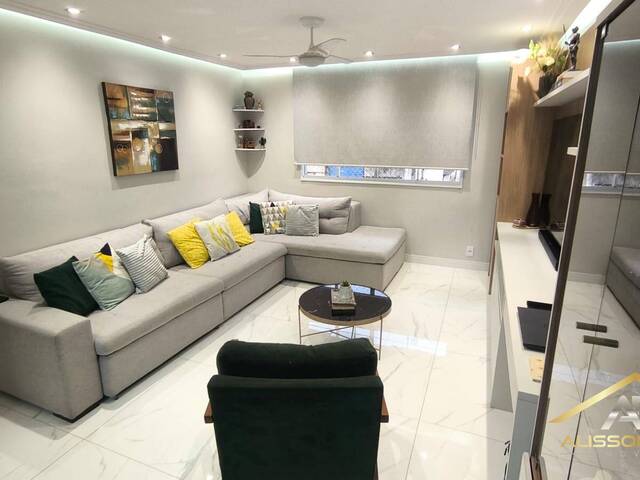 Sobrado para Venda em Osasco - 2