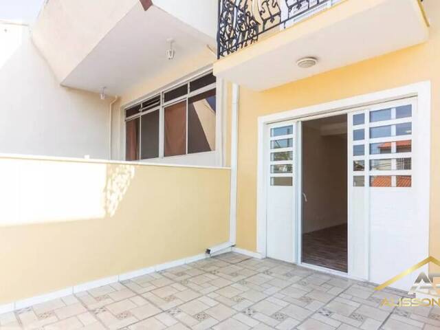 Sobrado para Venda em Osasco - 2