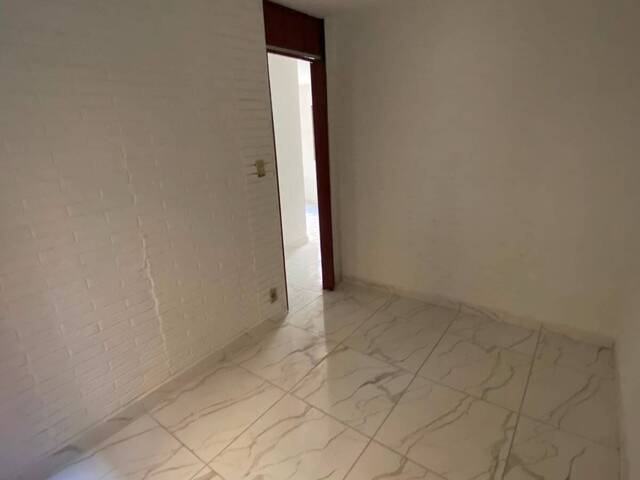 Apartamento para Venda em Carapicuíba - 4