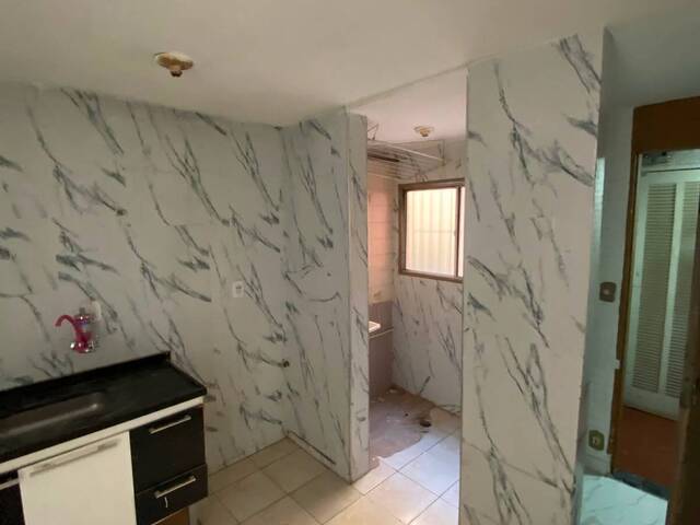 Apartamento para Venda em Carapicuíba - 5