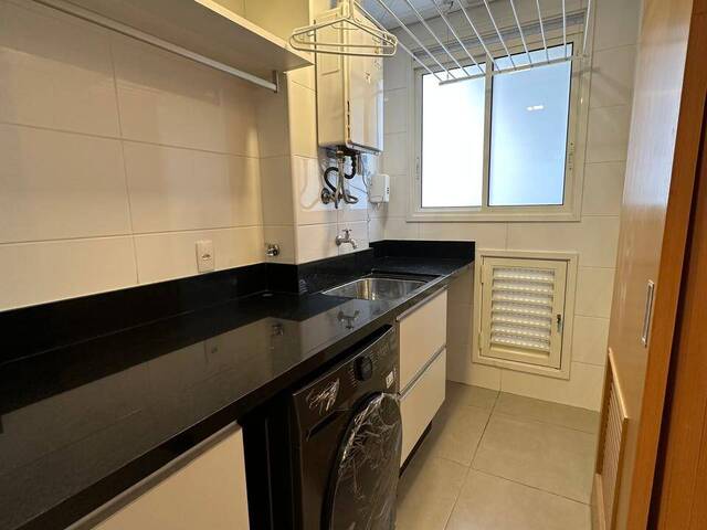 Apartamento para Venda em Santana de Parnaíba - 5