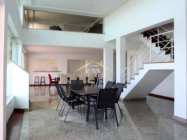 Casa em condomínio para Venda em Santana de Parnaíba - 2