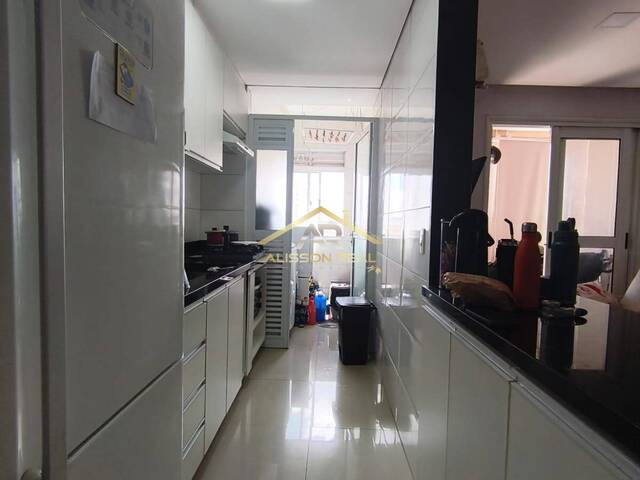 #1770 - Apartamento para Venda em Carapicuíba - SP