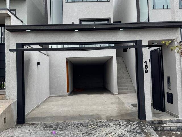 #1257 - Casa em condomínio para Venda em Santana de Parnaíba - SP